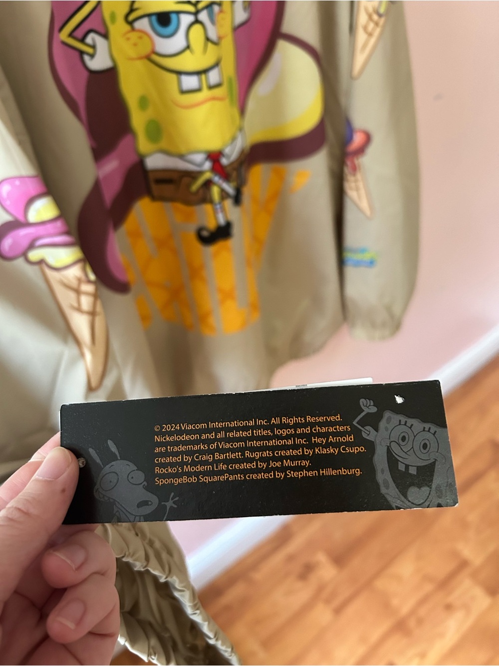 Members Only 2024 SpongeBob Nickelodeon collab “Stay Cool” windbreaker - Picture 8 of 9